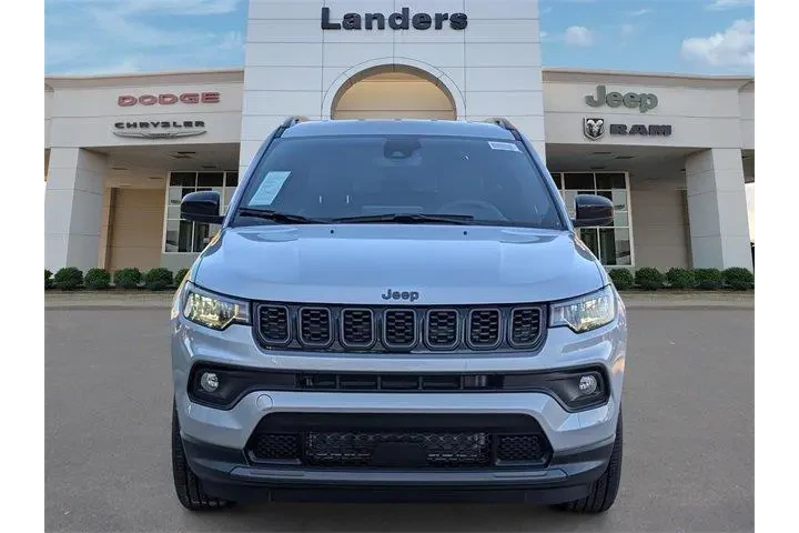 $33410 : Jeep Compass 2026 4x4 Latitu image 2