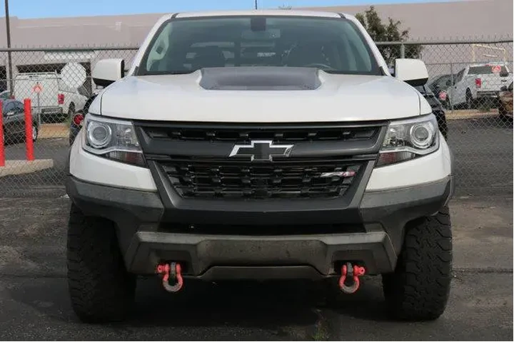 $28643 : Chevrolet Colorado 2019 4x4 image 3