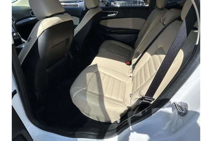 $18985 : Ford Edge 2021 SEL 4dr Cross image 9