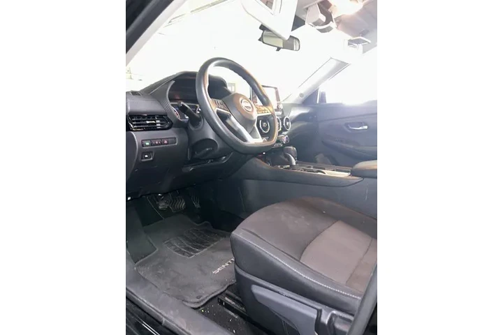 $18100 : Nissan Sentra 2024 SV 4dr Se image 8