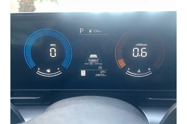 $20995 : Hyundai KONA 2024 SE 4dr Cro image 7