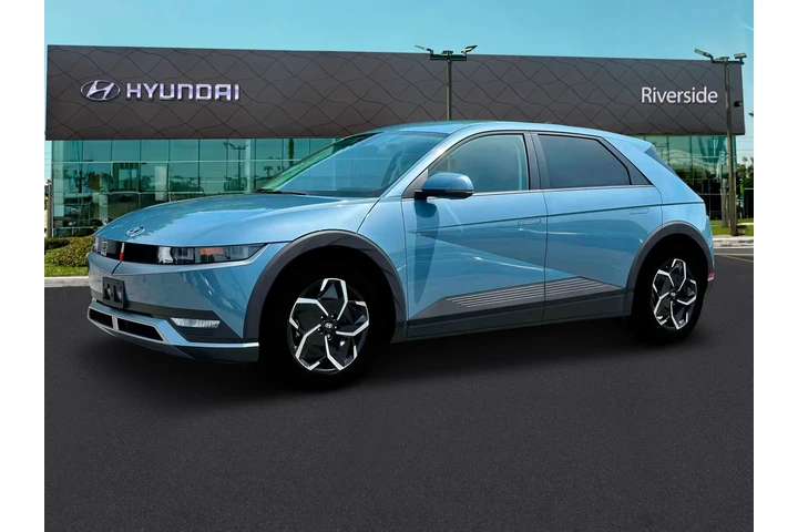 $17991 : Hyundai IONIQ 5 2024 SE 4dr image 2