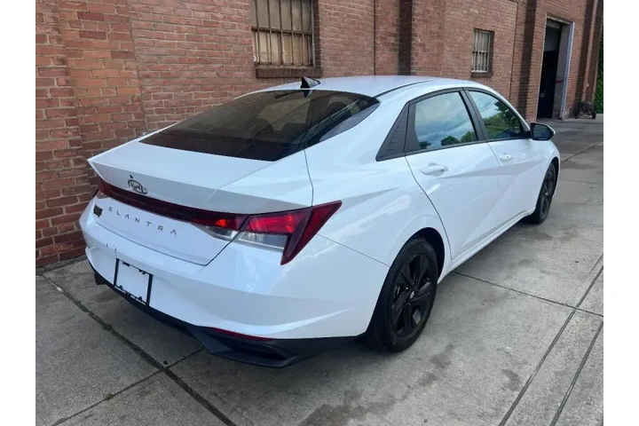 $18999 : 2021 Elantra SEL image 10