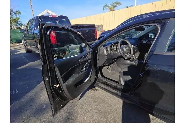 $15274 : Mazda Mazda3 2018 Sport 4dr image 7