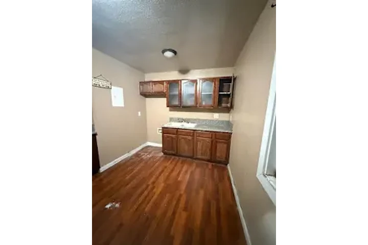 RIALTO/ 92376 RENTO APTO. image 4