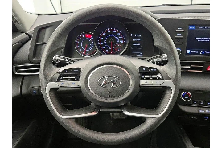$19998 : Hyundai ELANTRA 2022 SEL 4dr image 10