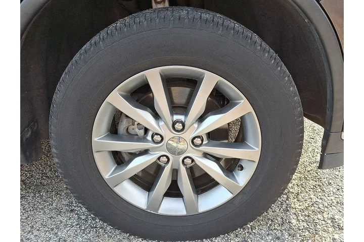 $15616 : Dodge Durango 2017 AWD SXT 4 image 9