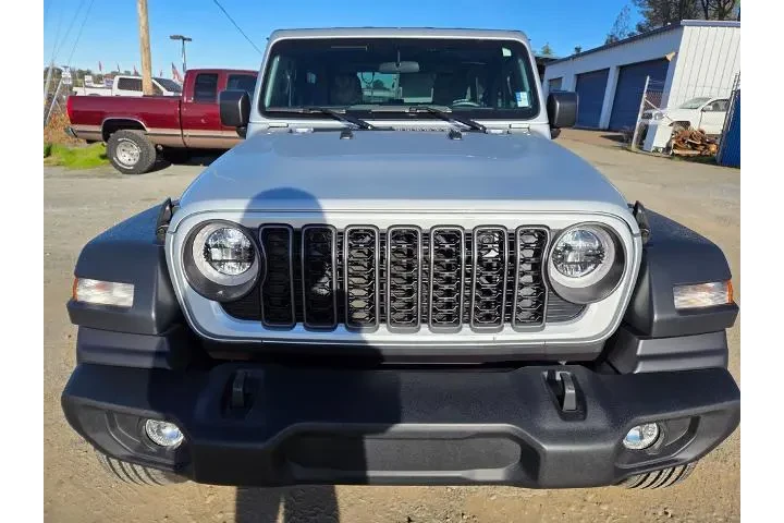 $31000 : Jeep Wrangler 2024 4x4 Sport image 9