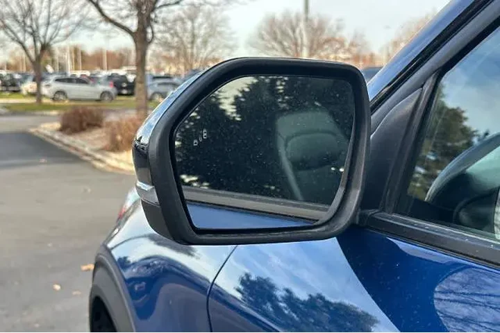 $33995 : Ford Explorer 2022 AWD Limit image 10