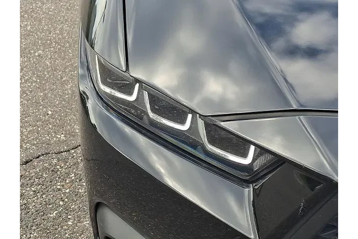 $30998 : Ford Mustang 2024 EcoBoost P image 9