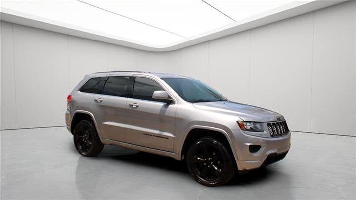 $10499 : 2014 Grand Cherokee LAREDO AL image 3