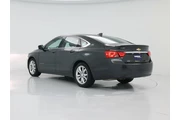 $24998 : Chevrolet Impala 2019 LT 4dr thumbnail