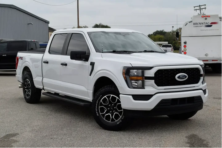 $33983 : Ford F-150 2023 4x2 XL 4dr S image 7