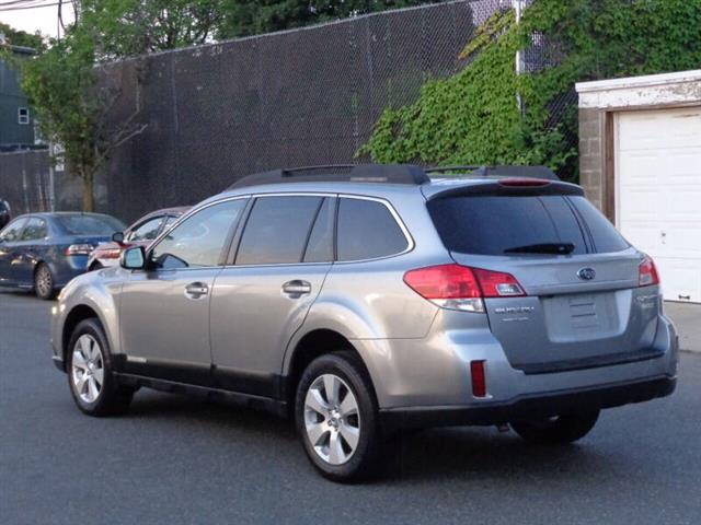 $9450 : 2011 Outback 2.5i Limited image 7