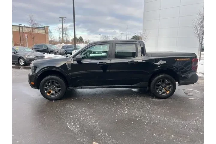 $26568 : Ford Maverick 2023 AWD XLT 4 image 8