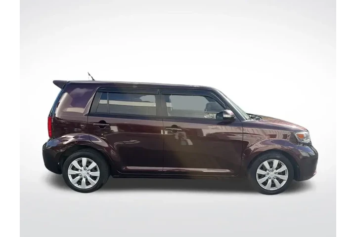 $3999 : Scion xB 2008 Base 4dr Wagon image 4