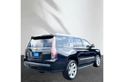 $29990 : 2018 Escalade Luxury thumbnail