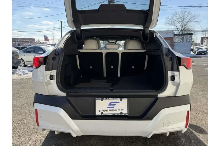 $39272 : BMW X2 2026 AWD xDrive28i 4d image 9