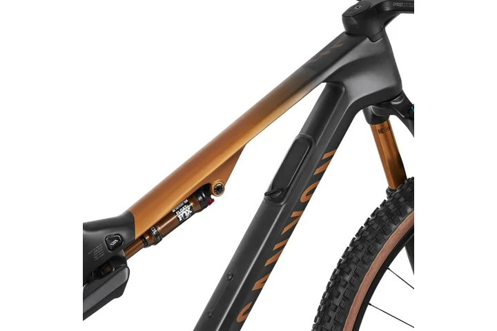 $3899 : 2024 Canyon Lux Trail CFR image 6