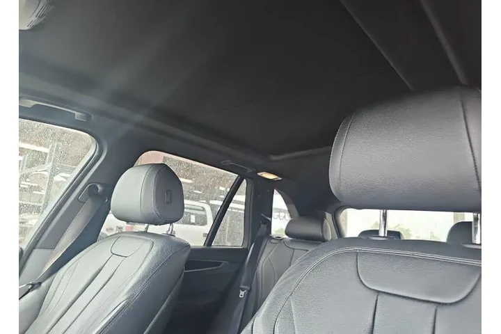 2017 BMW X5 sDrive35i image 9