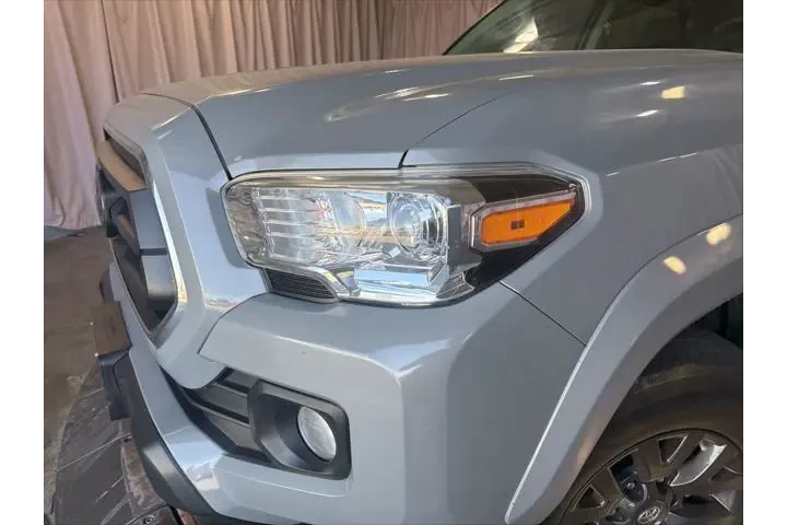 $28999 : Toyota Tacoma 2021 4x2 SR5 4 image 9