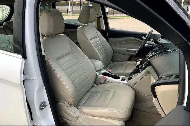 $12995 : Ford C-MAX Energi 2014 SEL 4 image 7