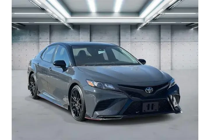 $34054 : Toyota Camry 2023 XSE V6 4dr image 2