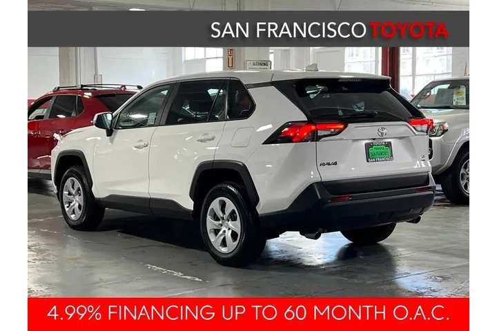 $30888 : Gold Certified2025 RAV4 LE image 3