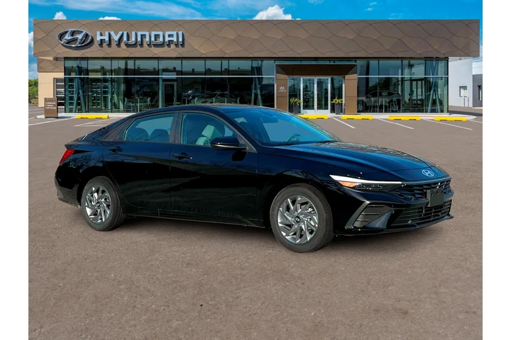 $23000 : Hyundai ELANTRA Hybrid 2025 image 10
