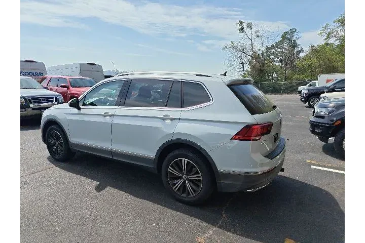 $12490 : Volkswagen Tiguan 2018 AWD 2 image 5