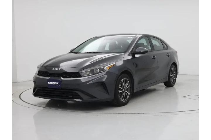 $16998 : Kia Forte 2023 LXS 4dr Sedan image 4