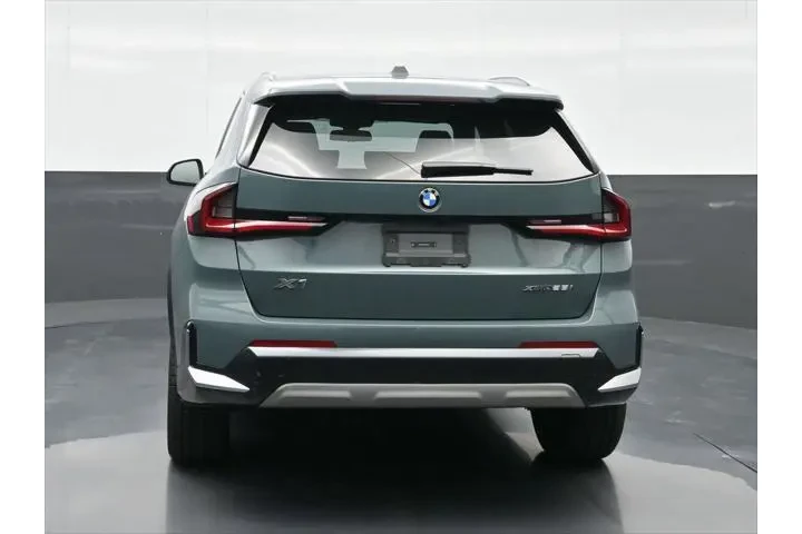 $34891 : BMW X1 2023 AWD xDrive28i 4d image 7
