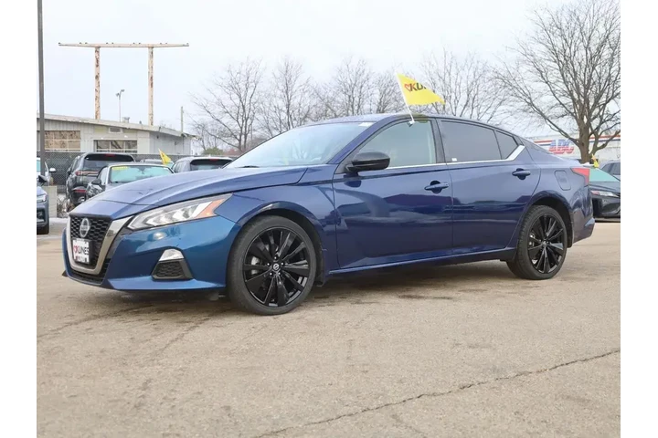 $20777 : Nissan Altima 2022 AWD 2.5 S image 5