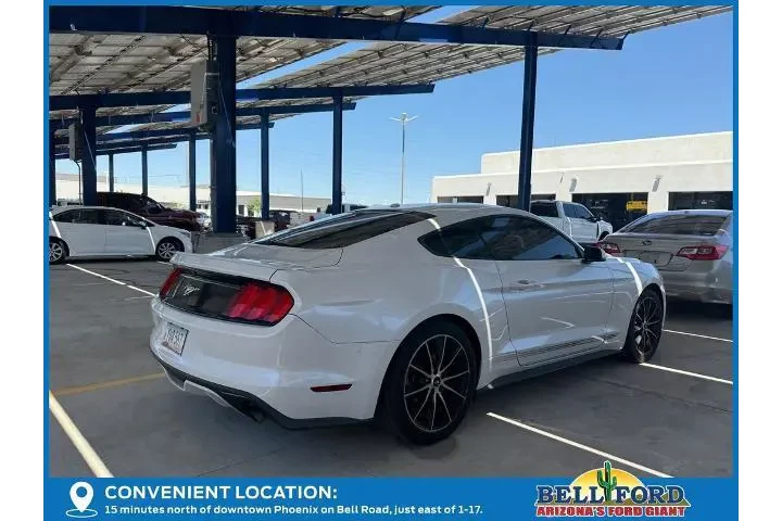 $17488 : Ford Mustang 2017 EcoBoost 2 image 3