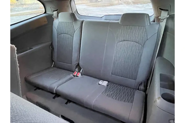 $4995 : 2015 Traverse LS image 8