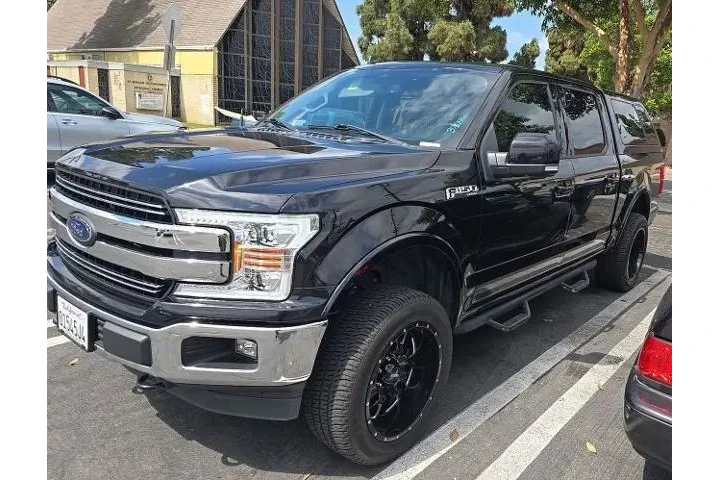 $35800 : Ford F-150 2020 4x4 XL 4dr S image 1