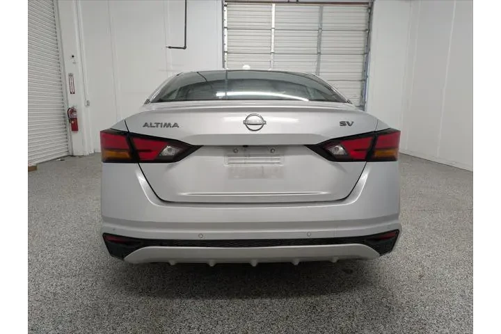 $21897 : Nissan Altima 2024 2.5 SV 4d image 5