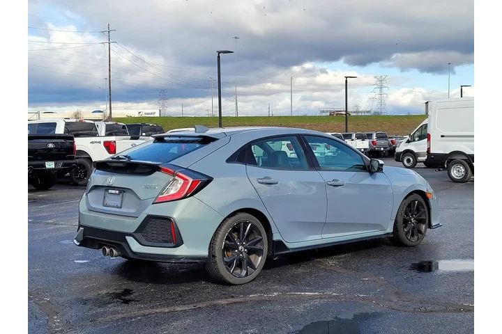 $14690 : Honda Civic 2017 Sport Touri image 4