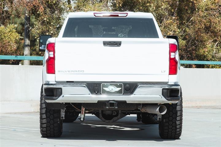 2023 Silverado 2500HD LT image 7