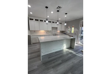 Remodele su cocina y baño en Riverside