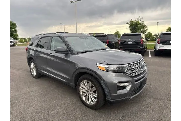 $30000 : Ford Explorer 2021 AWD Limit image 1