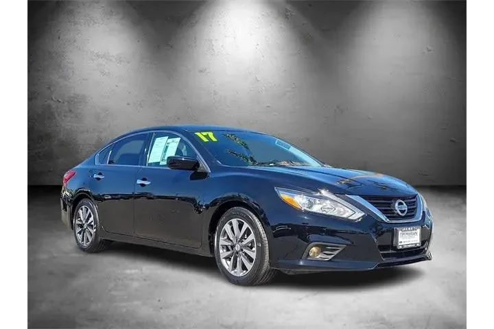 $11299 : Nissan Altima 2017 2.5 SV 4d image 2