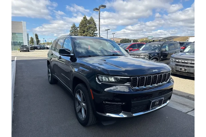 $31950 : Jeep Grand Cherokee L 2022 4 image 2
