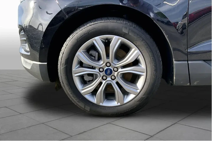 $21921 : Ford Edge 2022 AWD Titanium image 10