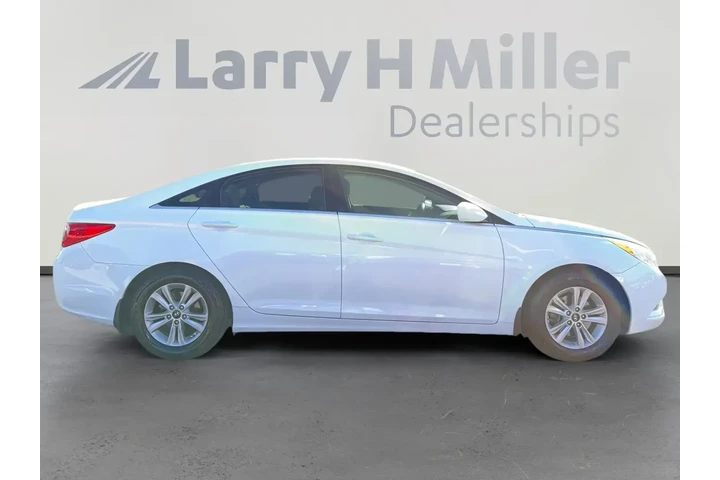 Hyundai SONATA 2013 GLS 4dr image 6