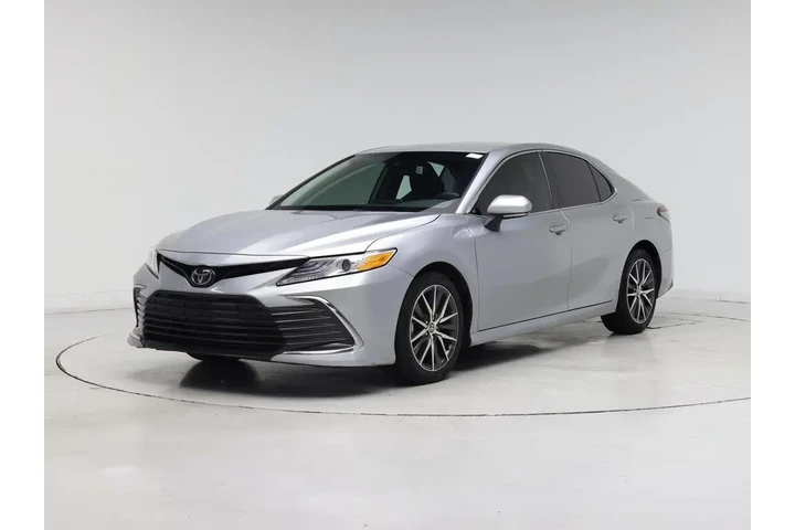 $22998 : Toyota Camry 2023 XLE 4dr Se image 4