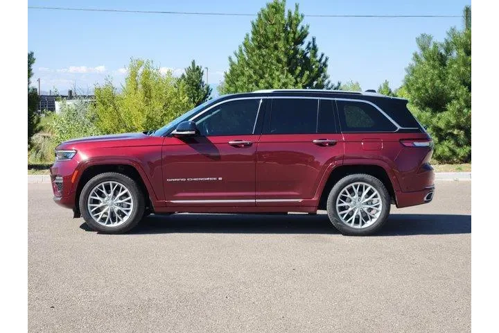 $35952 : Jeep Grand Cherokee 2022 4x4 image 4