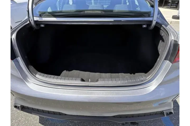 $15999 : Kia Forte 2024 LXS 4dr Sedan image 7