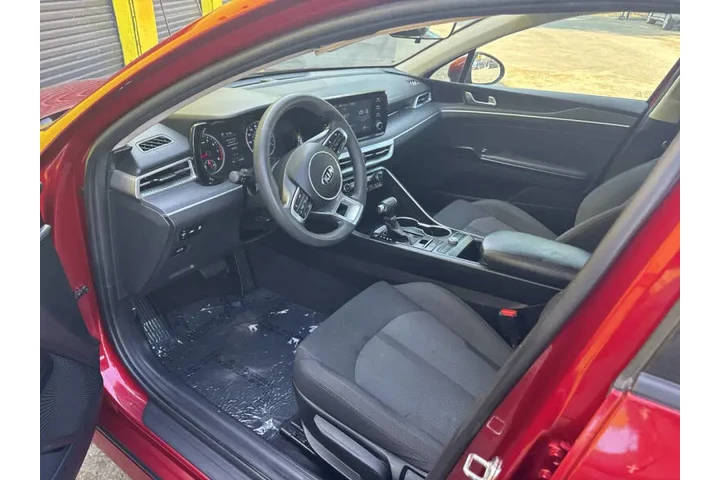 $14595 : 2021 K5 LXS image 7