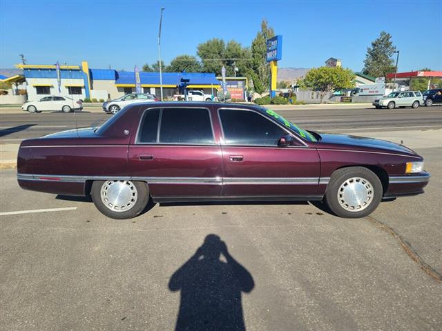 $5999 : 1996 DeVille Sedan image 8